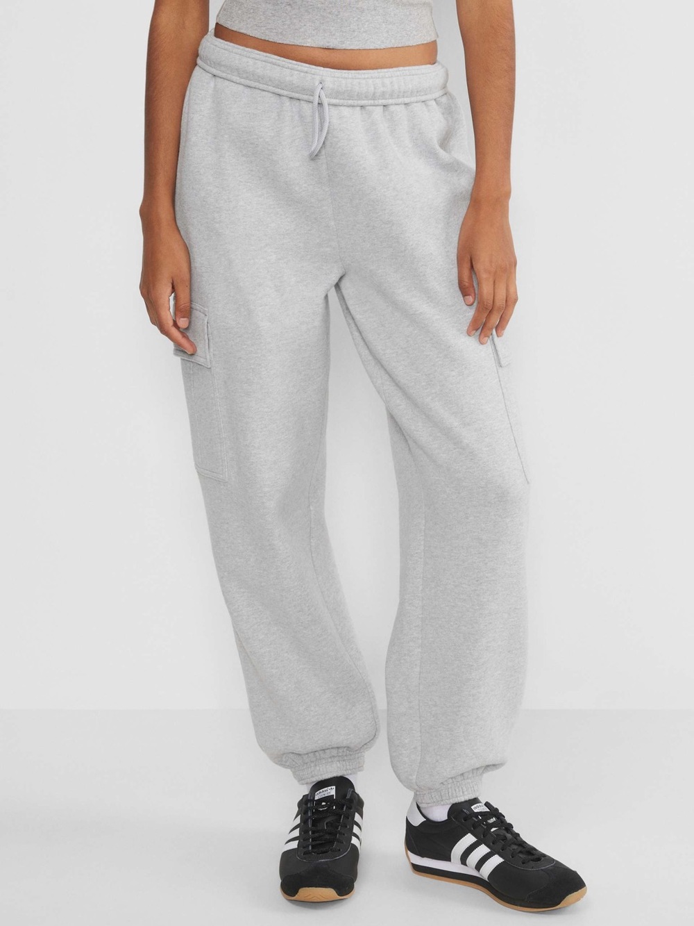 Aritzia Light Gray Cargo Joggers